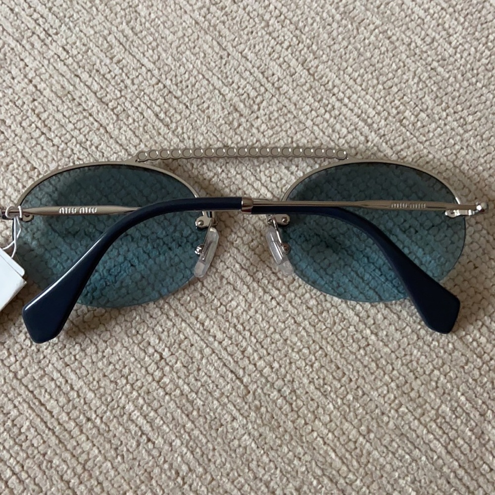 New Miu Miu Sunglasses - Picture 4 of 7